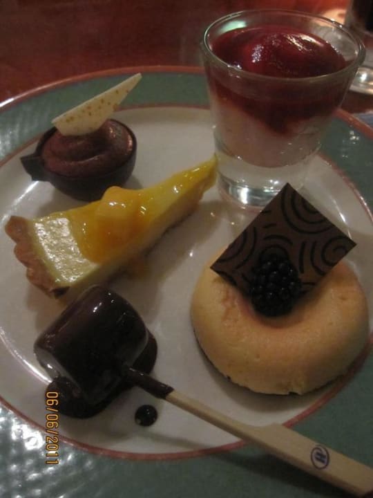 Dessert Hilton Dubai Jumeirah