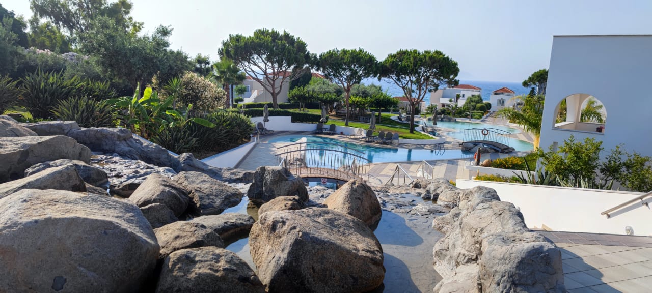 Gartenanlage Atlantica Marmari Palace