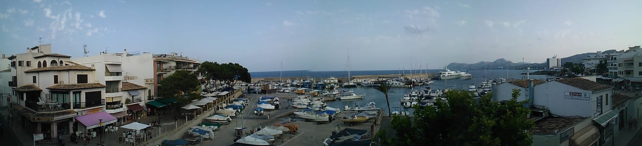 Panoramaaussicht aus Zimmer 201 Hostal Cala Ratjada