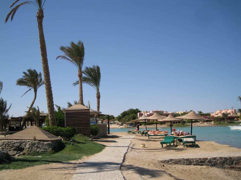 Strand direkt beim Hotel Panorama Bungalows Resort El Gouna