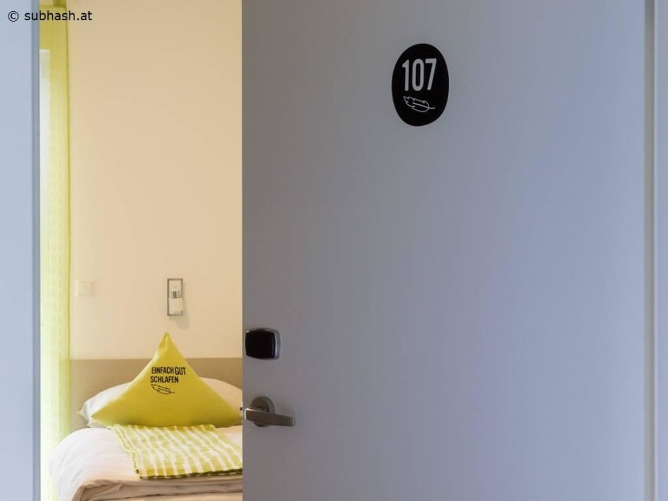 Blick in ein Zimmer Smart Motel