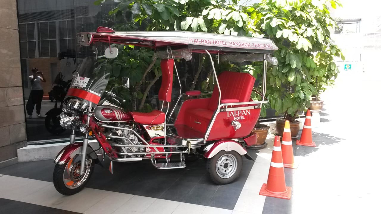 Tuc Tuc  Hotel Tai Pan