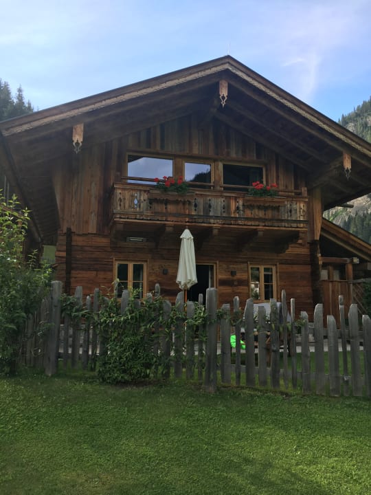 Außenansicht Chaletdorf Auszeit