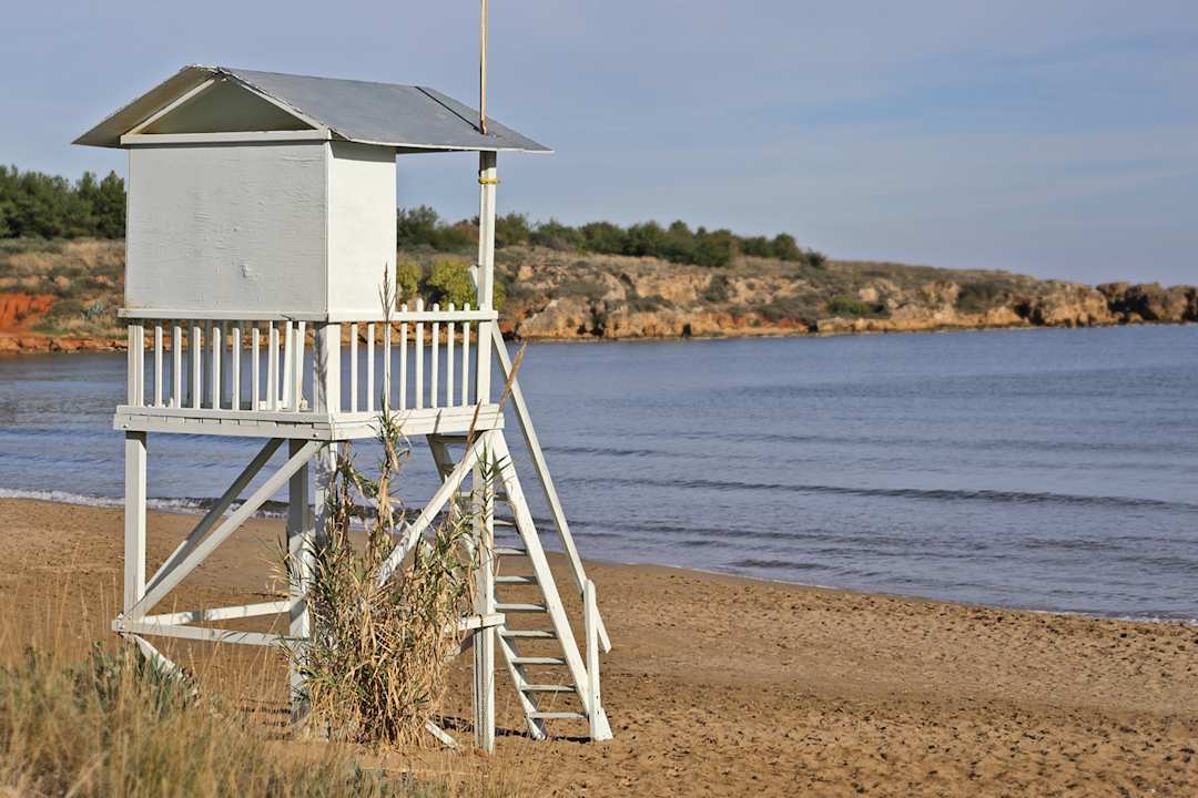 Strand The House By The Sea
