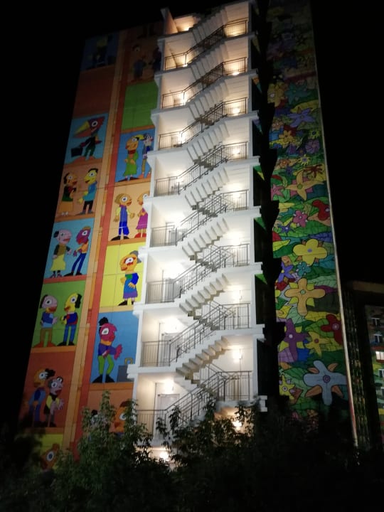 Außenansicht AHORN Seehotel Templin