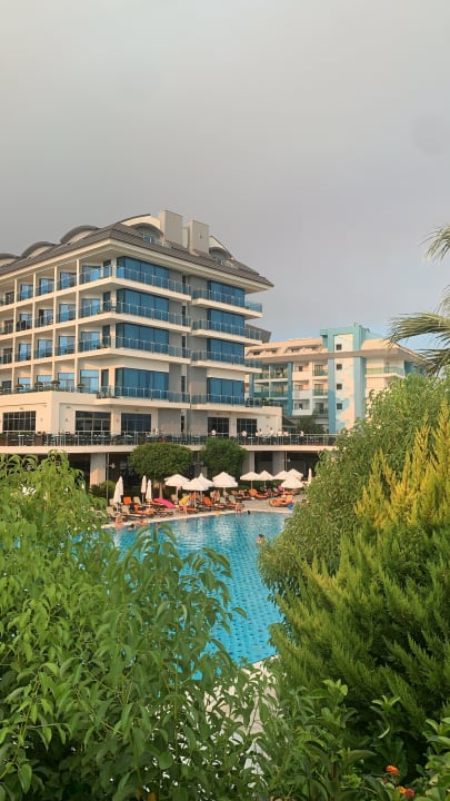 Außenansicht Commodore Elite Suites & Spa - Adults only
