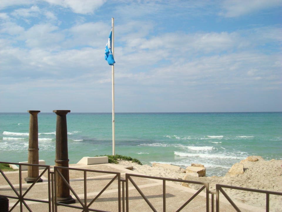 Dunes Bar Sani Club