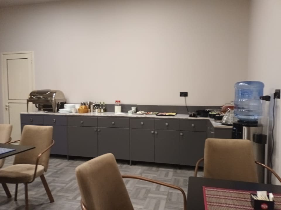 Gastro City Center Hotel