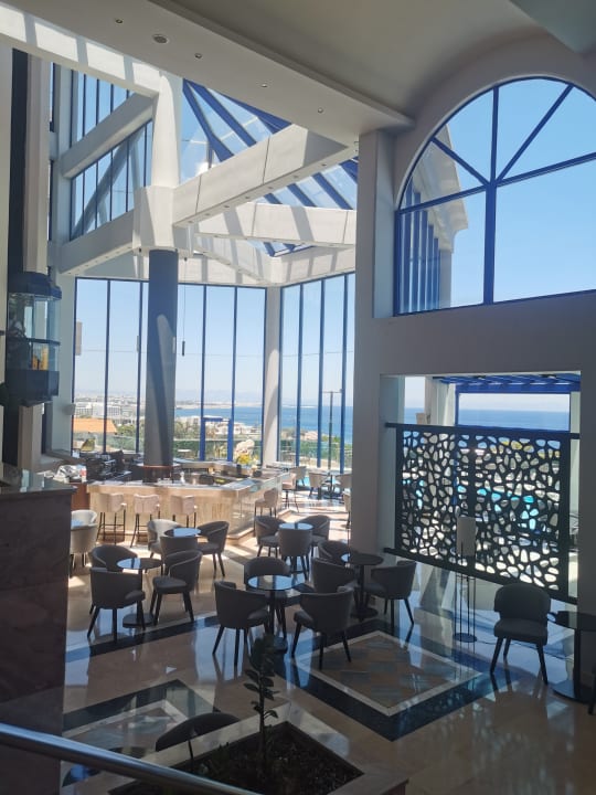 Ausblick Kresten Palace Hotel