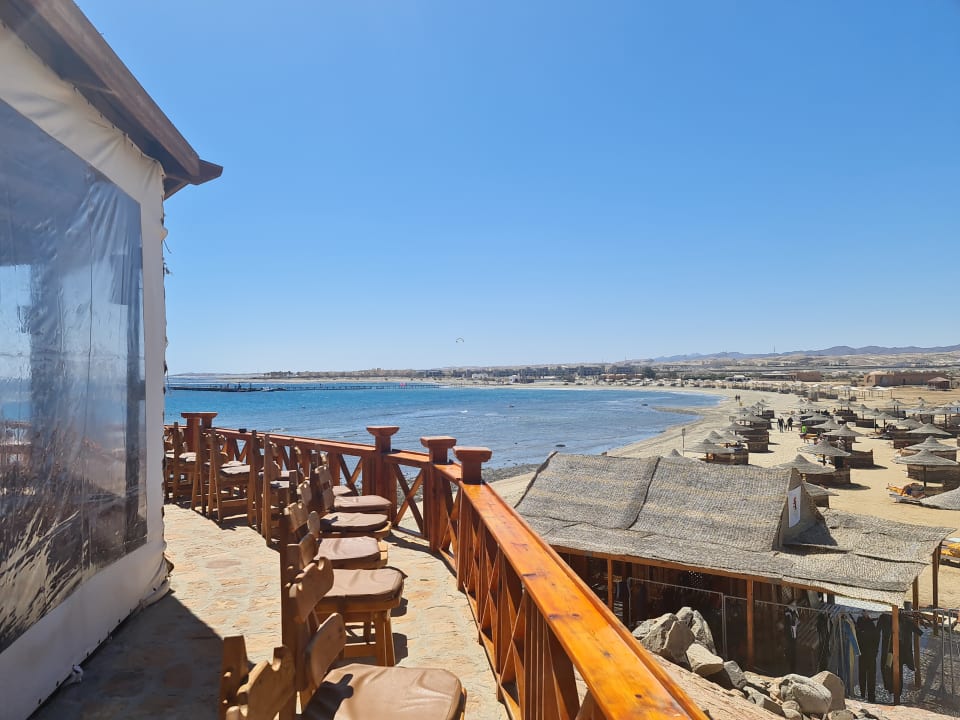 Strand Three Corners Equinox Beach Resort