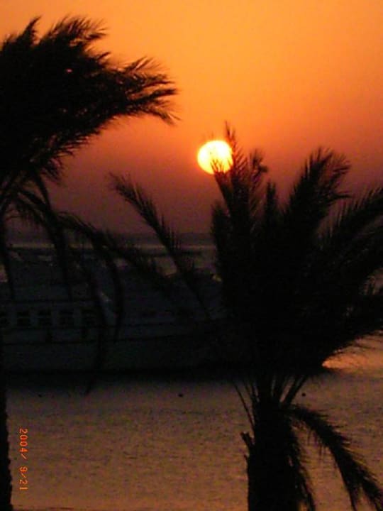 Sonnenaufgang am Strand Giftun Azur Resort