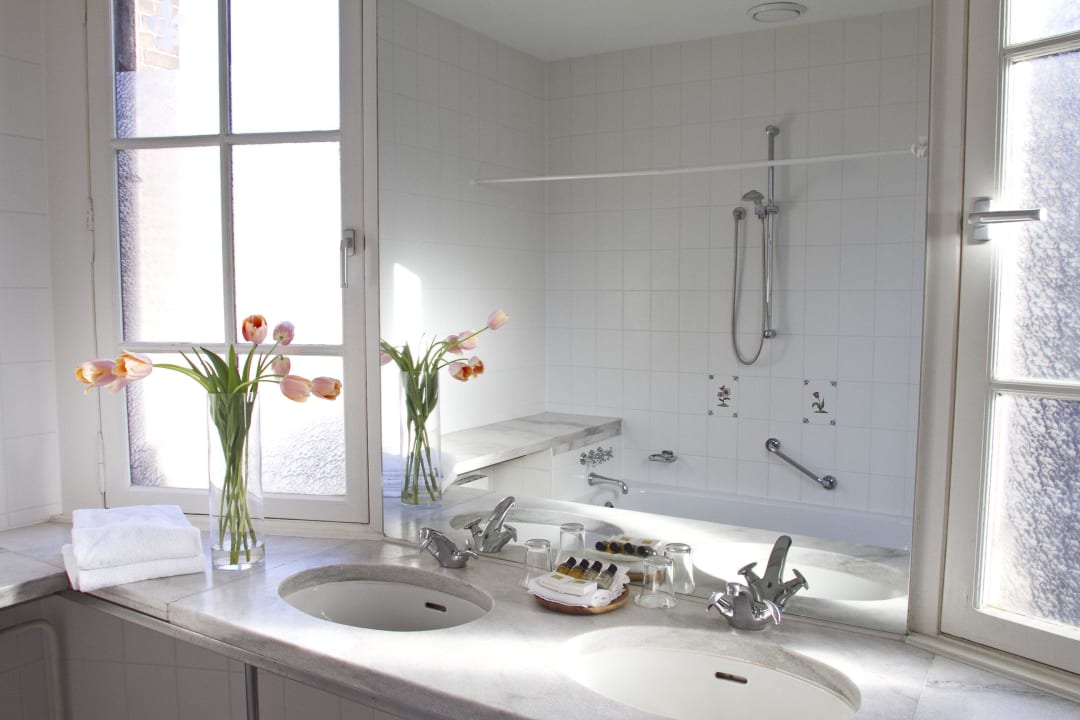 Superior Canal view Dikker & Thijs Hotel