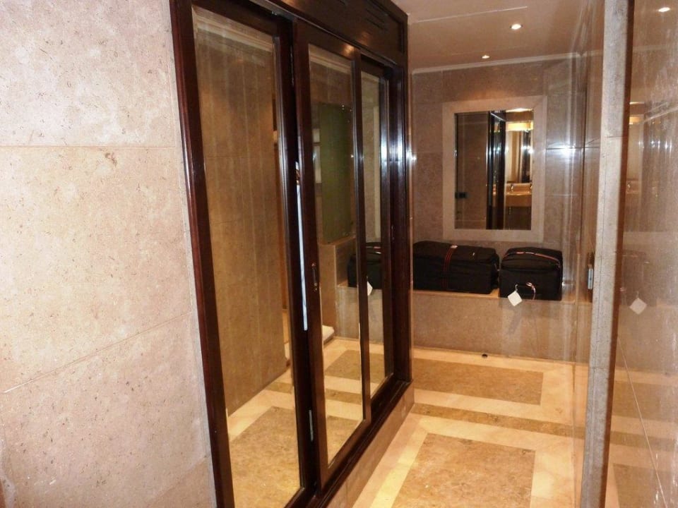 Ankleideraum Suite Hotel JAZ Makadi Star & Spa