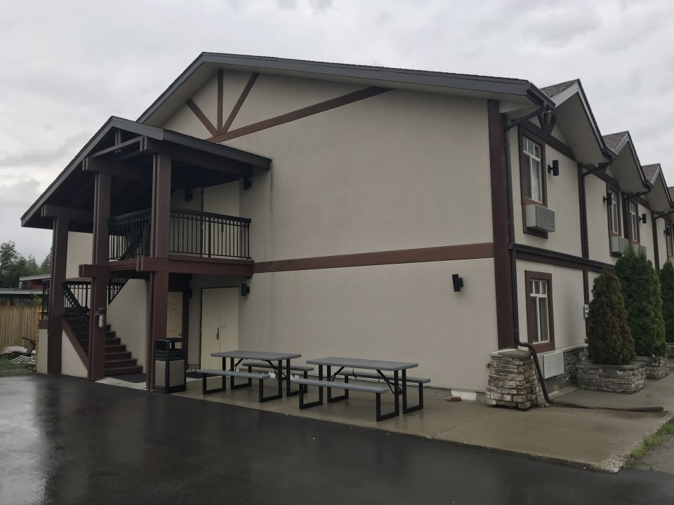 Außenansicht Hotel Days Inn And Suites Revelstoke