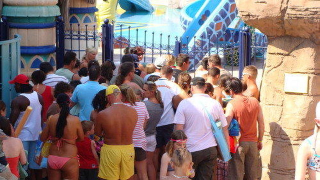 Kolejka do Aqua Parku Kamelya Fulya Hotel