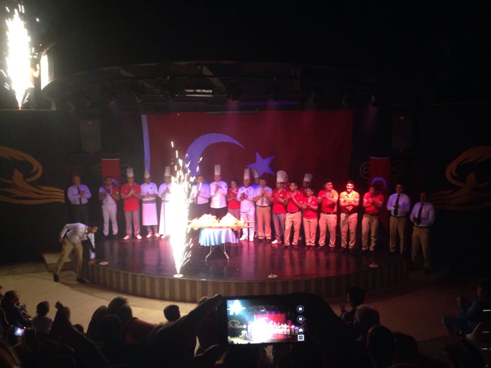 Türkische Nacht Saphir Resort & Spa