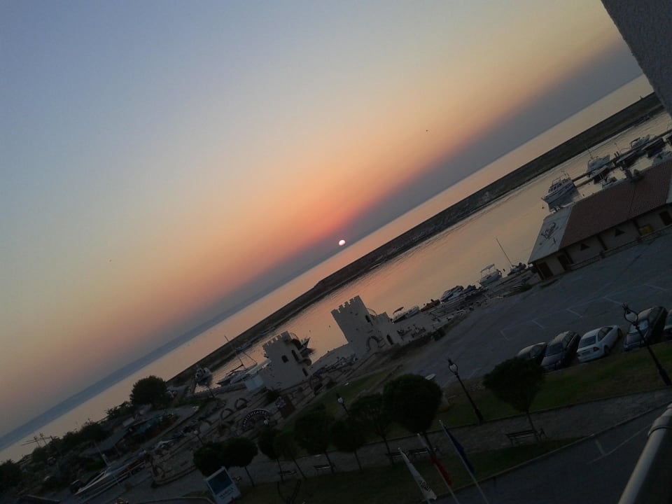 5.58 Uhr Hotel Glarus