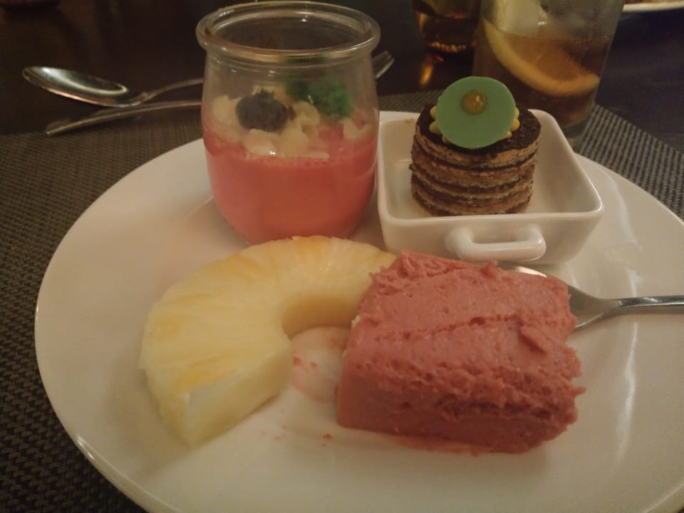 Gastro JA Beach Hotel