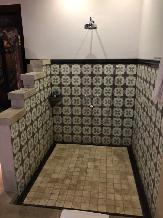 Zimmer Dwaraka The Royal Villas