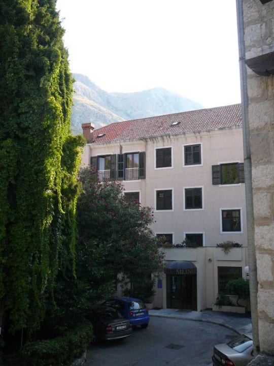 L'entrée de l'hôtel Maistra Select Mlini Hotel