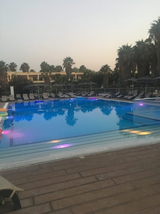 Pool Cosmopolitan Kos