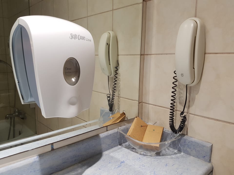 Zimmer Apollonia Beach Resort & Spa