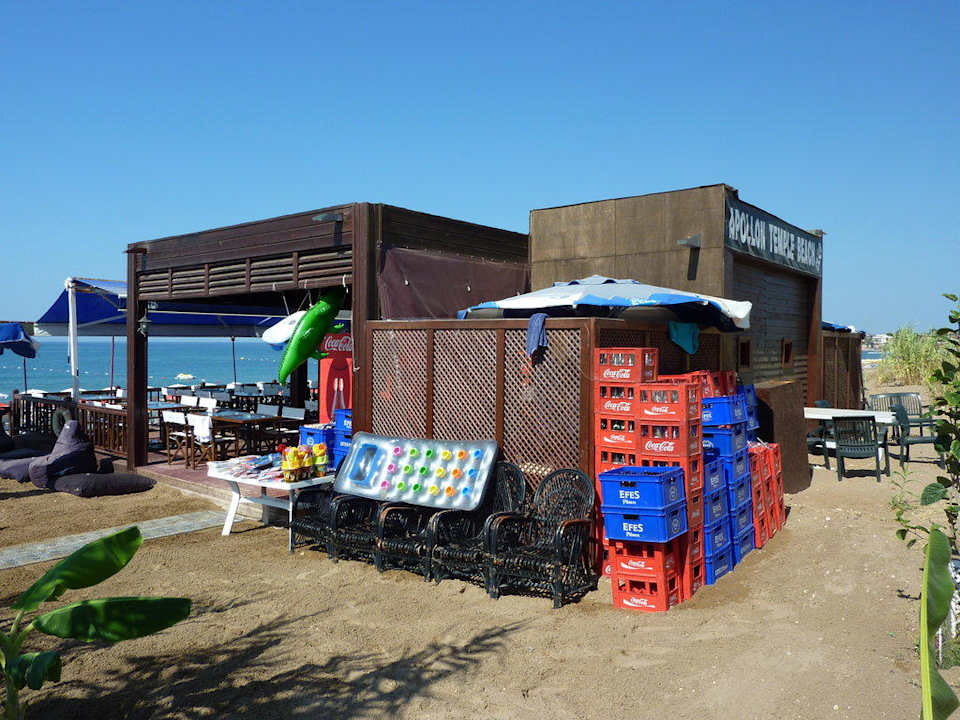 Bar na plaży Semoris Hotel