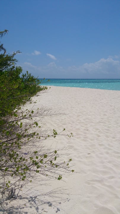 Strand Embudu Village