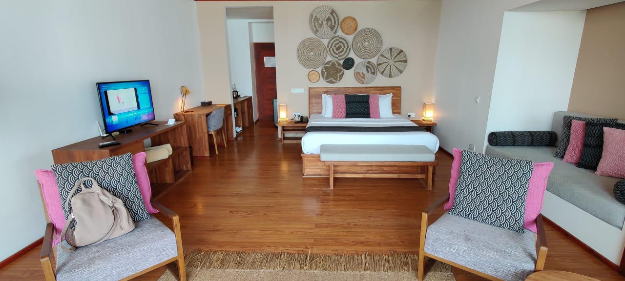 Zimmer Kudafushi Resort & Spa
