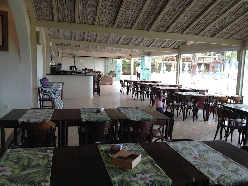 Essbereich Beach Hotel Maresias