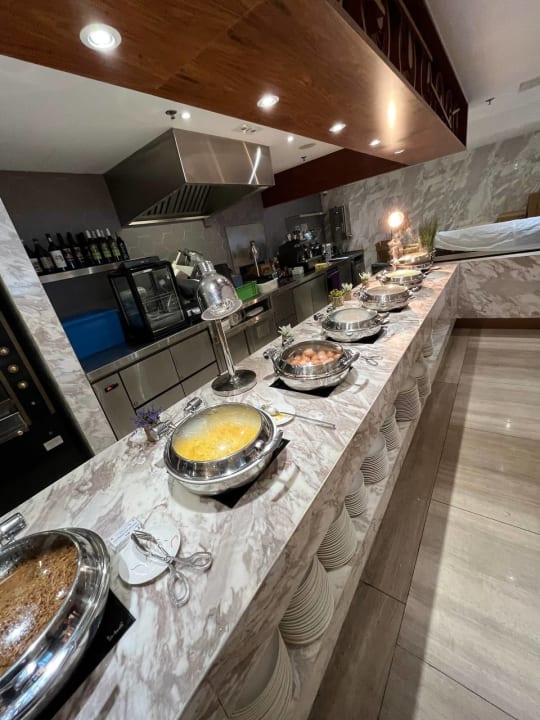 Gastro Hotel Cozi Resort