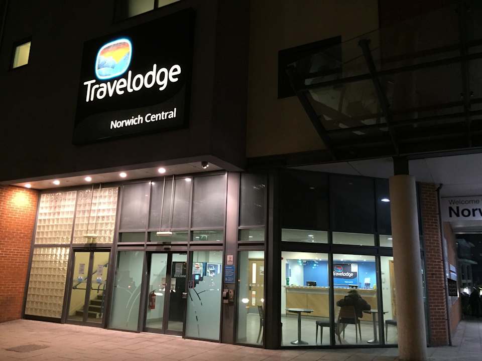 Eingang Travelodge Norwich Central