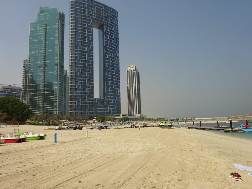 Strand Amwaj Rotana Jumeirah Beach Residence