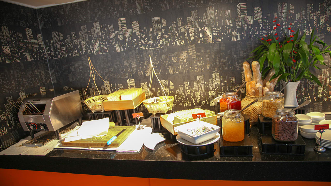 Gastro Hotel Le Fenix Sukhumvit