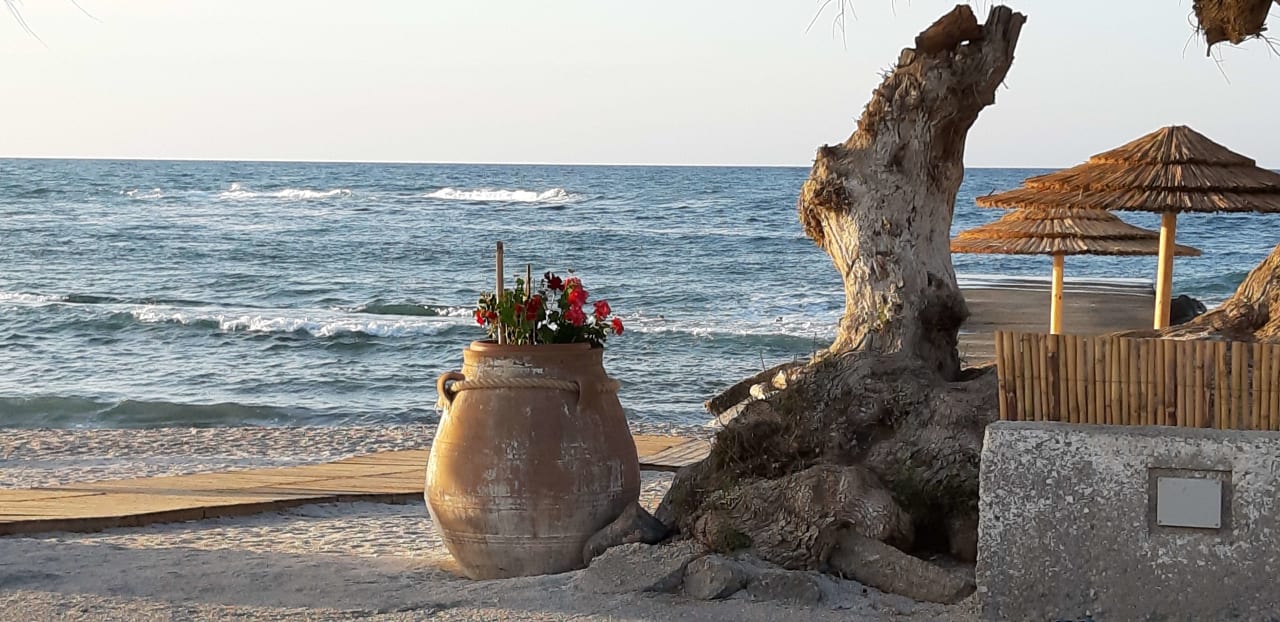 Strand Hotel Serita Beach