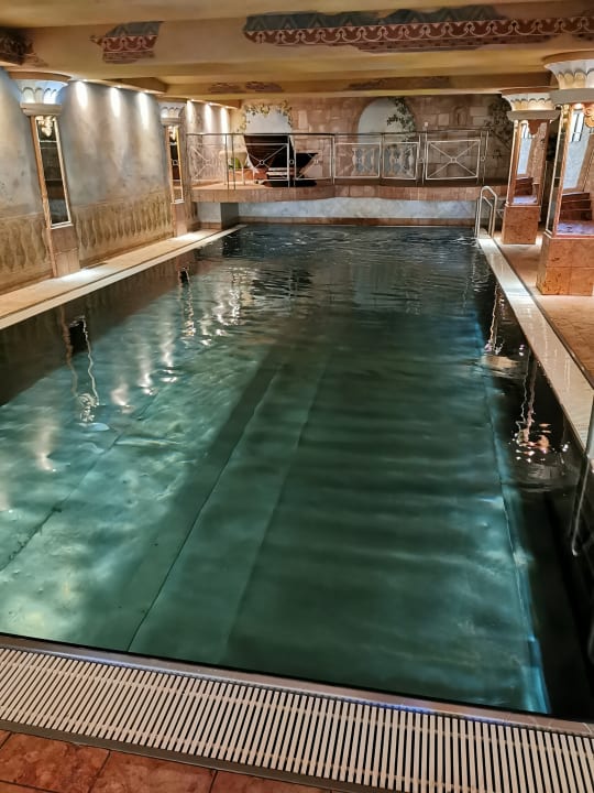 Pool Verwöhnhotel Kristall