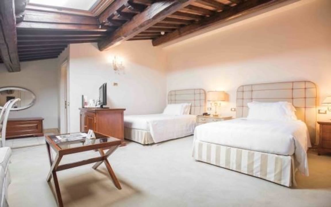 Luxury Rooms Golden Tower Hotel