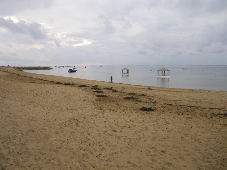 Strandimpression Puri Santrian