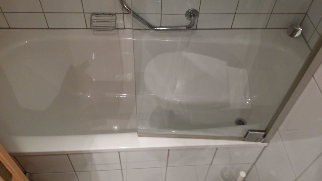 Badewanne  Vienna House Easy Berlin
