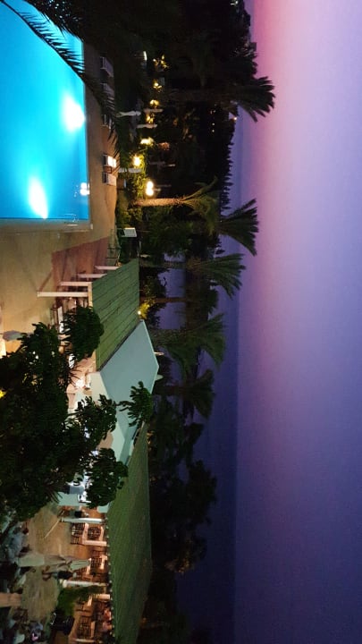 Ausblick Crystal Springs Beach Hotel