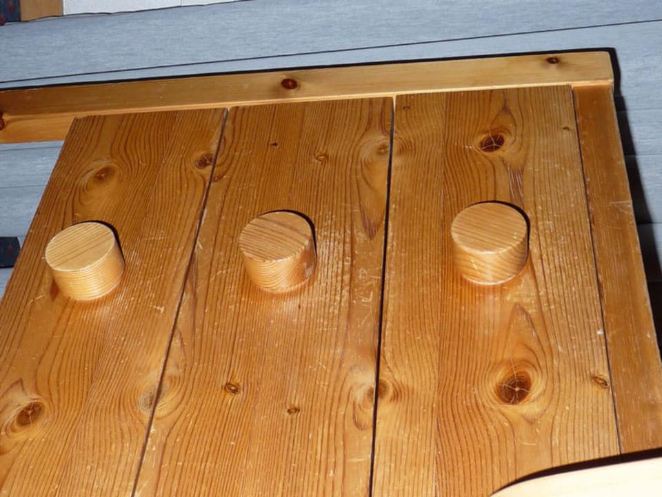 Abgenutze Schreibtischschublade Hotel Alpin Sherpa