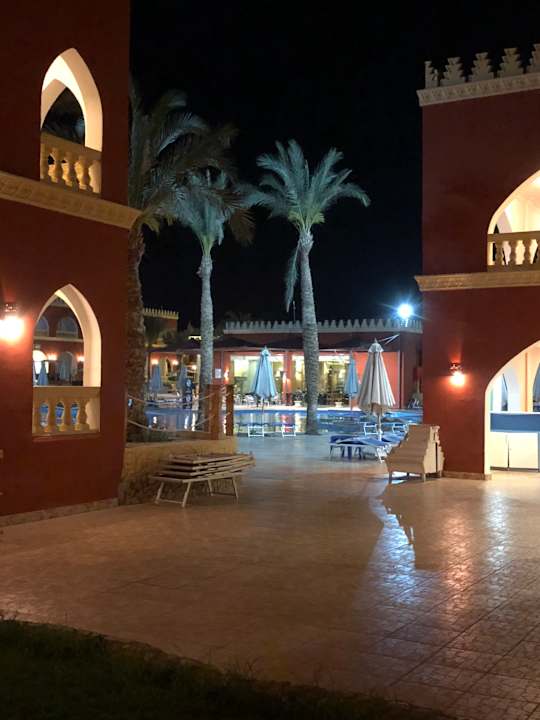 Außenansicht Pickalbatros Alf Leila Wa Leila Resort - Neverland Hurghada