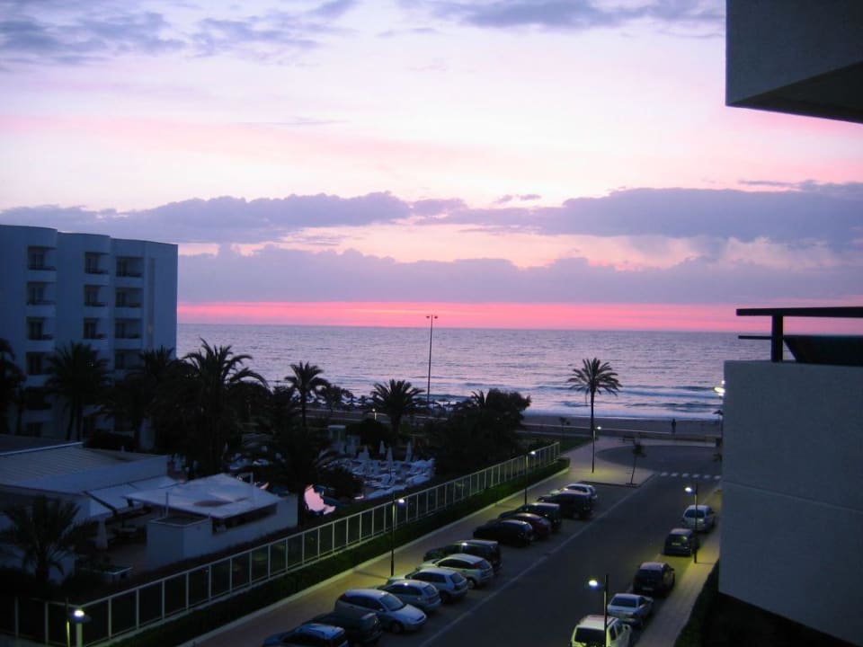 Kurz vor Sonnenaufgang Hipotels Bahia Grande