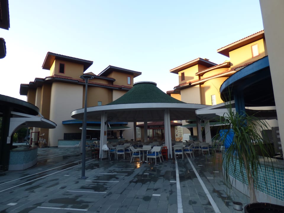 Außenansicht Club Grand Side