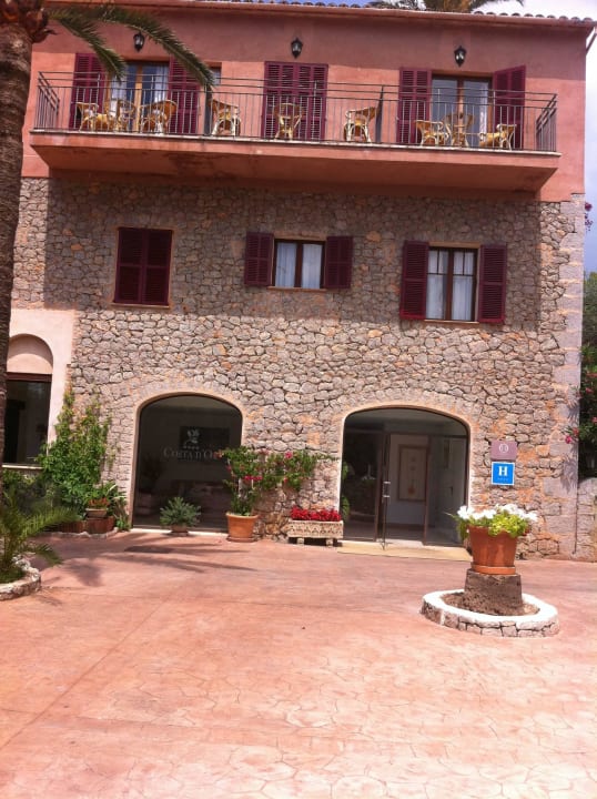 Zur Reception Hoposa Costa D'or