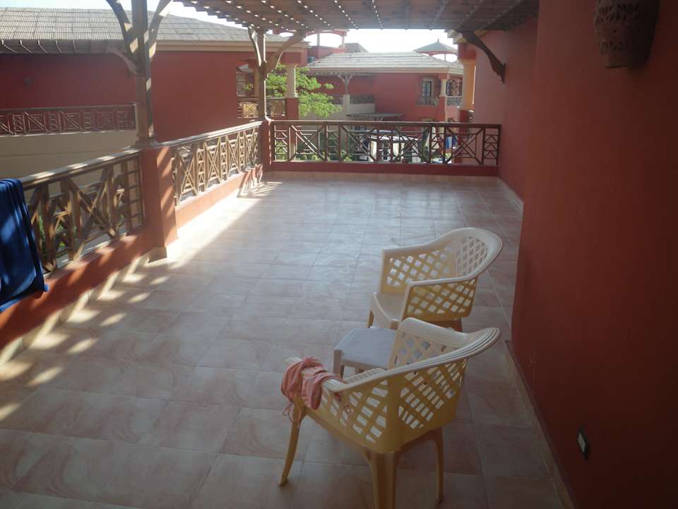 Der riesen Balkon Pickalbatros Alf Leila Wa Leila Resort - Neverland Hurghada