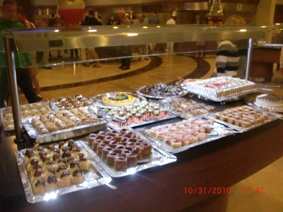 Immer reichlich und sehr lecker Seaden Sea World Resort & Spa