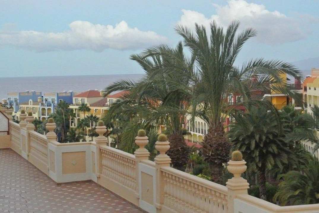 Von der Rezeption gesehen Bahia Principe Sunlight Costa Adeje