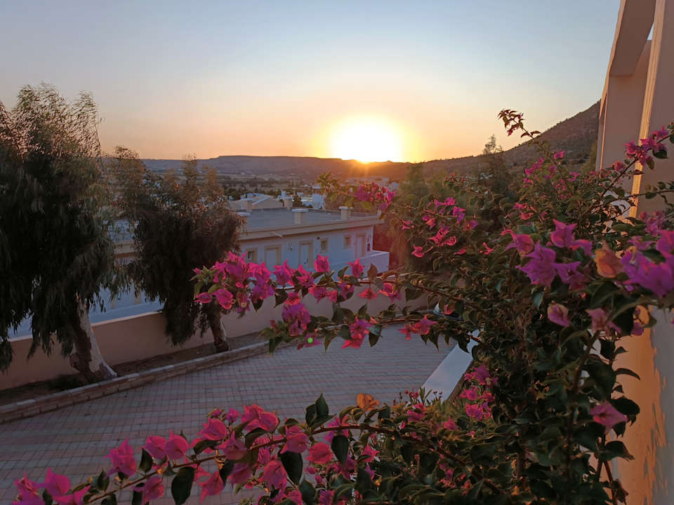 Ausblick Canvas by Mitsis Family Village