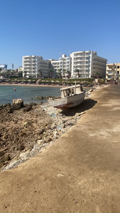 Strand Royal Star Beach Resort